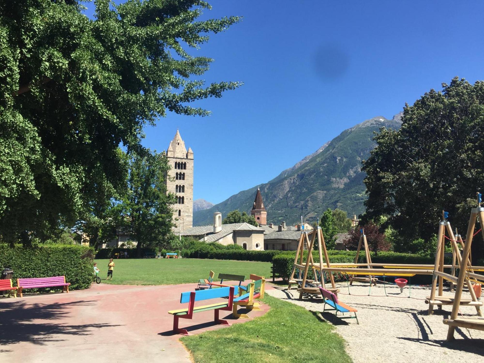 Living Aosta Valley 外观 照片
