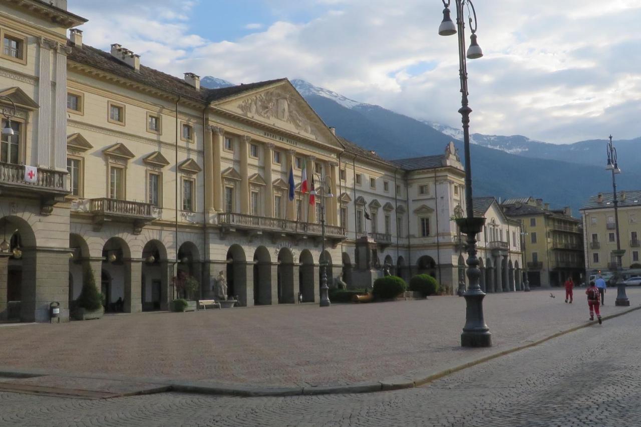 Living Aosta Valley 外观 照片